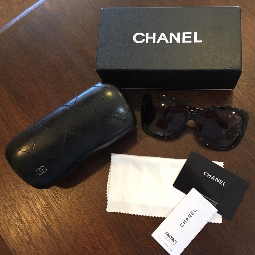 Cat Eye Pearl Drop Chanel Sunglasses